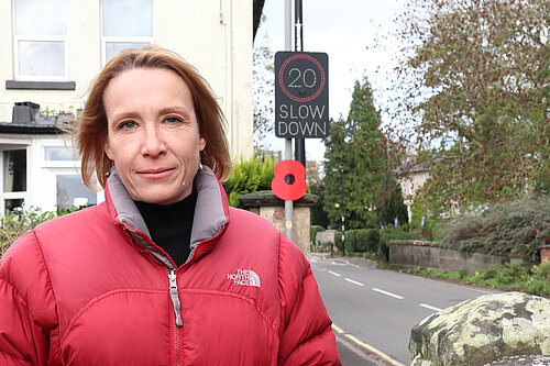 Helen Morgan with a 20mph speed monitor